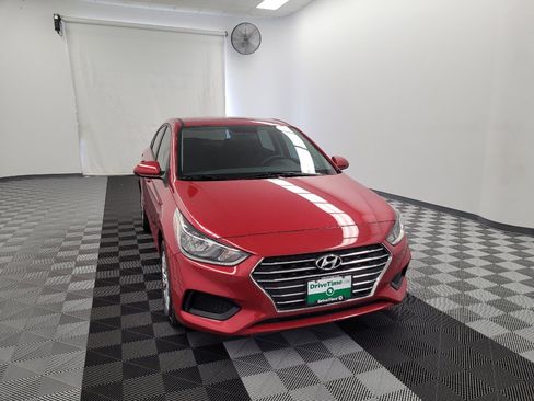 Used 2022 Hyundai Accent SE w/ Cargo Package FWD image 14