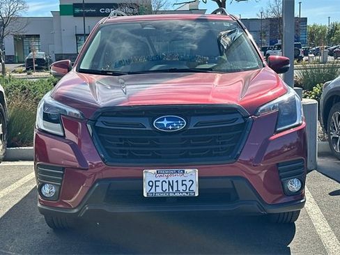 Used 2023 Subaru Forester Limited image 5
