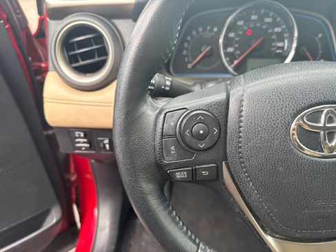 Used 2013 Toyota RAV4 Limited image 21