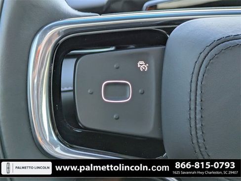 Certified 2024 Lincoln Nautilus Reserve w/ Equipment Group 203A image 30