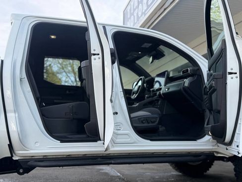 Used 2024 Toyota Tacoma TRD Off-Road w/ TRD Off Road Upgrade Package image 57