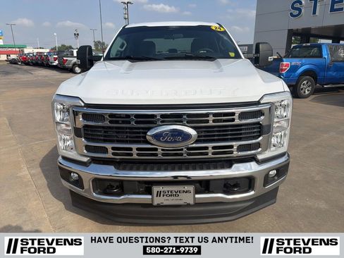 Used 2024 Ford F250 XLT AWD/4WD image 11