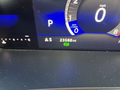 Certified 2023 Volkswagen Tiguan SE w/ Panoramic Sunroof Package image 21