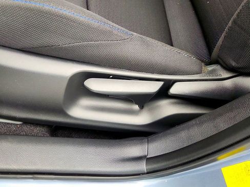 Used 2022 Toyota Corolla SE image 11