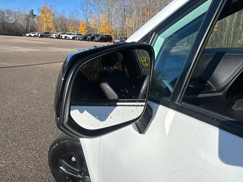 Certified 2025 Toyota Sienna XSE image 22