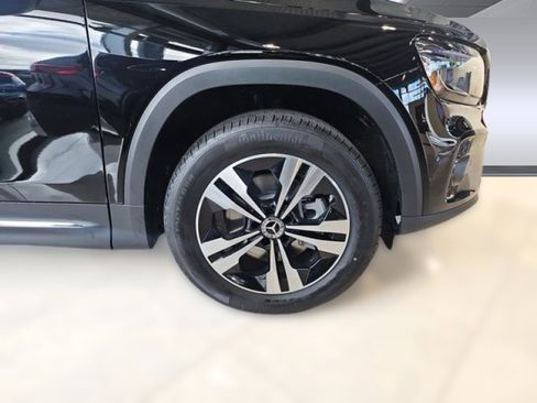 New 2025 Mercedes-Benz GLB 250 4MATIC image 10