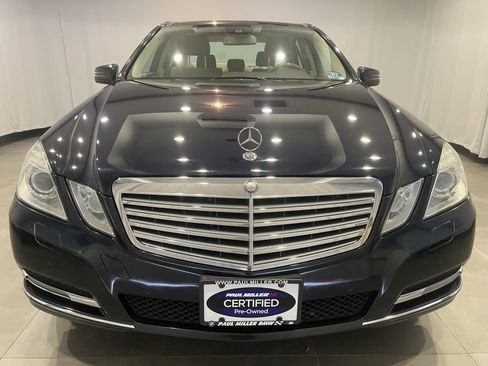 Used 2011 Mercedes-Benz E 350 4MATIC Sedan image 2