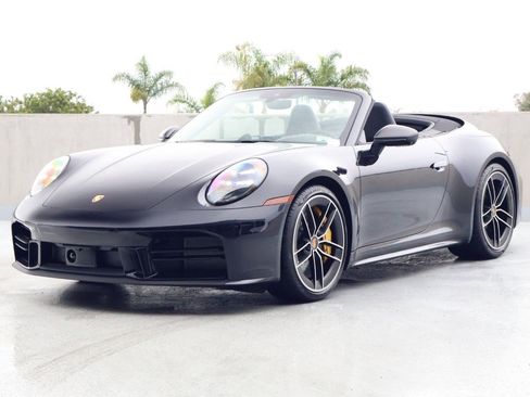 New 2026 Porsche 911 Carrera S image 4