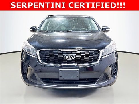 Used 2019 Kia Sorento LX image 3