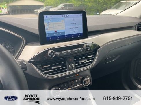 Used 2022 Ford Escape SE w/ Convenience Package AWD/4WD image 12