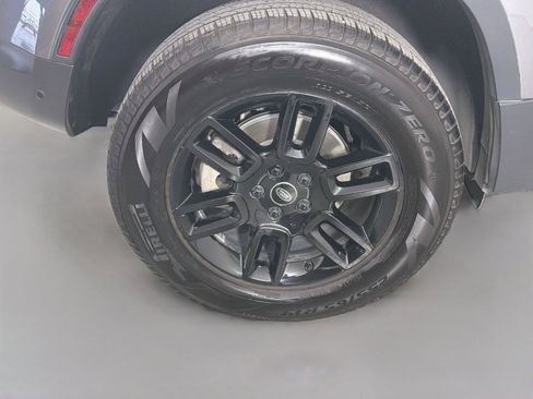 Used 2023 Land Rover Defender 110 S AWD/4WD image 30