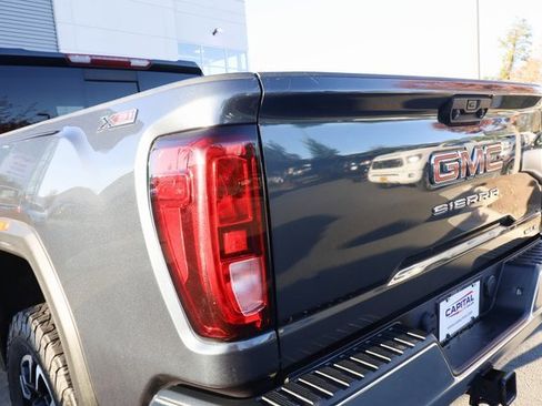 Used 2020 GMC Sierra 2500 SLE w/ SLE Convenience Package image 24