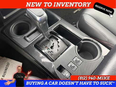 Used 2018 Toyota 4Runner TRD Off-Road Premium AWD/4WD image 30