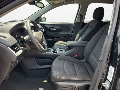 Used 2022 GMC Terrain SLE w/ Driver Convenience Package FWD image 11