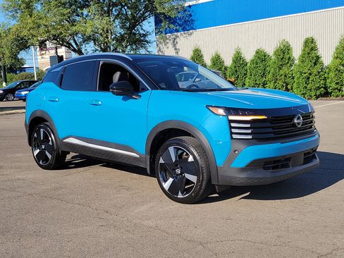 Used 2025 Nissan Kicks SR image 26