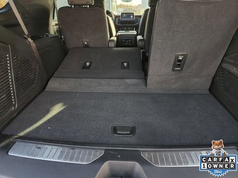 Used 2024 Chevrolet Tahoe Premier w/ Premium Package image 38