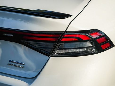 Used 2025 Honda Accord Sport image 7