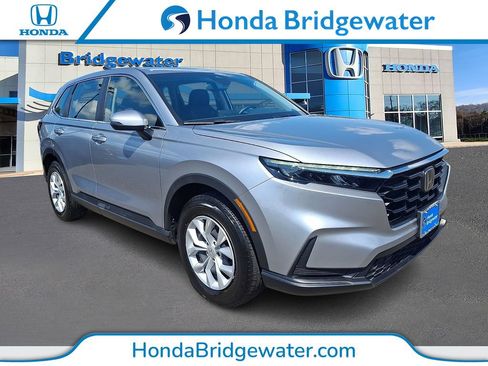 Used 2024 Honda CR-V LX image 1