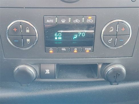 Used 2011 GMC Sierra 1500 SLE w/ Power Tech Package image 15