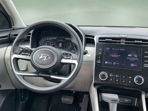 Used 2022 Hyundai Tucson SEL w/ Cargo Package image 13
