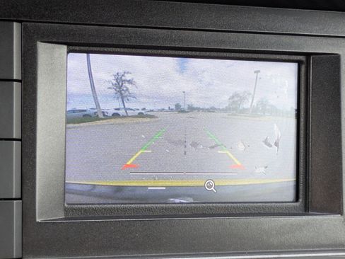 Used 2016 Ford Mustang V6 w/ Equipment Group 051A image 21