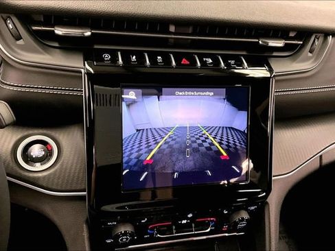 Used 2024 Jeep Grand Cherokee L Laredo w/ Luxury Tech Group I image 29