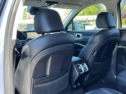 Used 2021 Kia Sorento SX AWD/4WD image 34
