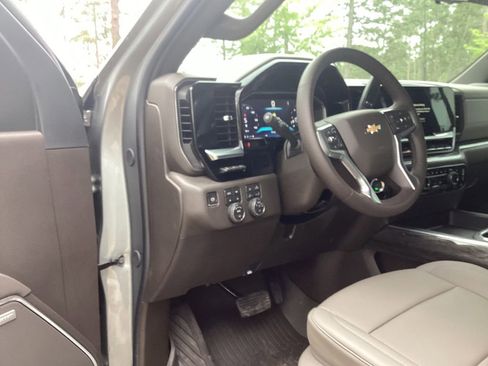 New 2026 Chevrolet Silverado 2500 LTZ w/ LTZ Premium Package AWD/4WD image 41