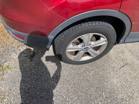 Used 2013 Ford Escape SE FWD image 7