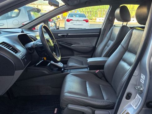 Used 2010 Honda Civic EX-L image 9