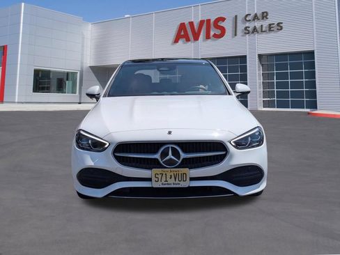 Used 2025 Mercedes-Benz C 300 4MATIC Sedan image 2