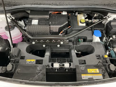 New 2025 Volkswagen ID.4 Pro S image 17