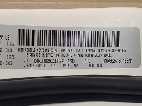 Used 2019 Jeep Grand Cherokee Limited w/ Luxury Group II image 33