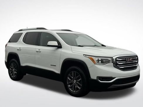 Used 2019 GMC Acadia SLT image 3