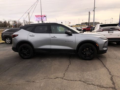 Used 2024 Chevrolet Blazer LT w/ Midnight/Sport Edition image 6