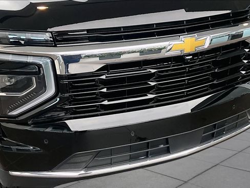 Used 2025 Chevrolet Tahoe LS RWD image 30