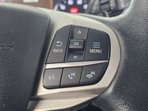 Used 2020 Ford Explorer XLT RWD image 31
