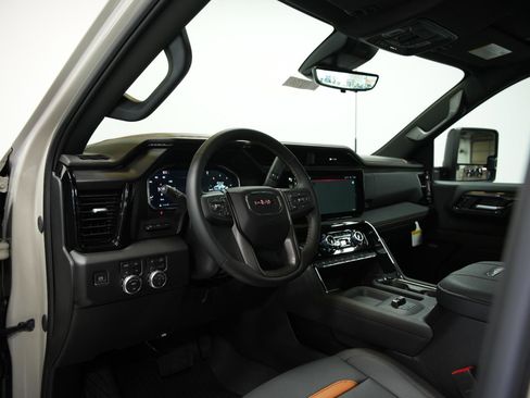 New 2026 GMC Sierra 2500 AT4 w/ AT4 Premium Plus Package AWD/4WD image 30
