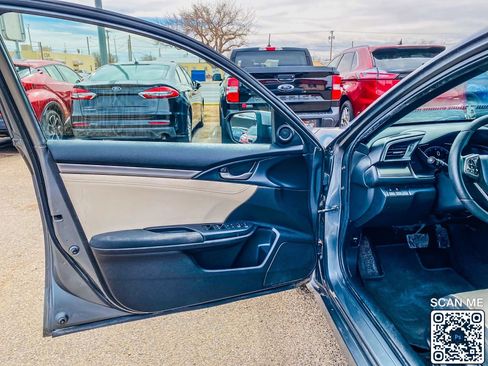 Used 2019 Honda Civic EX image 17