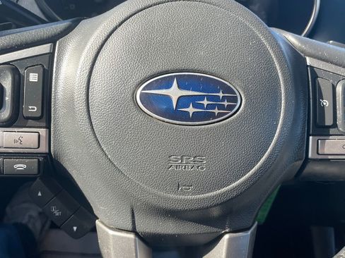 Used 2017 Subaru Legacy 2.5i Premium image 15