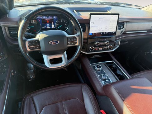 Used 2024 Ford Expedition Max Limited image 15