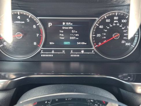 Certified 2023 Kia Sorento LX FWD image 16