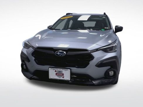 Certified 2025 Subaru Crosstrek 2.5i Limited image 4