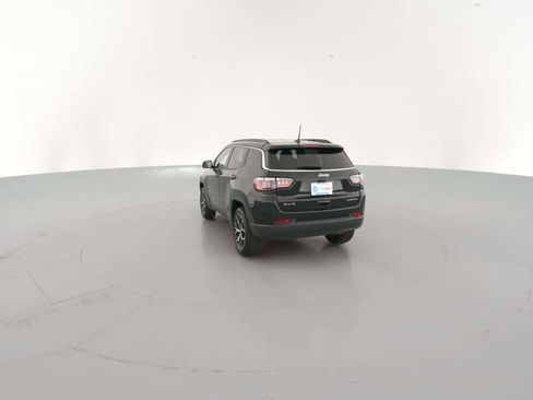 New 2026 Jeep Compass Limited image 9