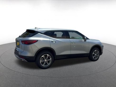 Used 2026 Chevrolet Blazer LT AWD/4WD image 15