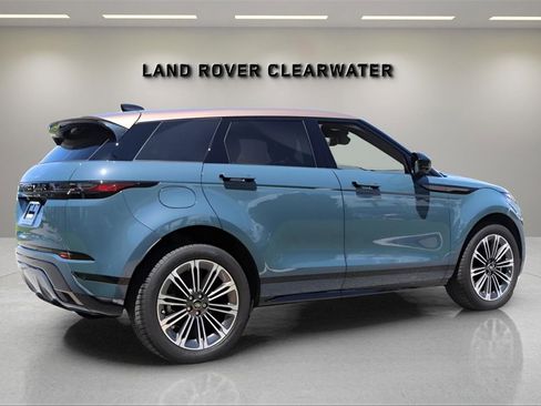 Used 2024 Land Rover Range Rover Evoque Dynamic SE image 4