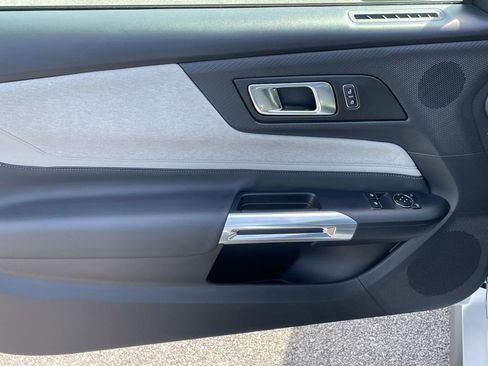 New 2025 Ford Mustang Coupe image 8