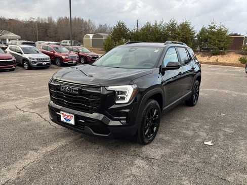 New 2026 GMC Terrain Elevation w/ Elevation Premium Package image 3