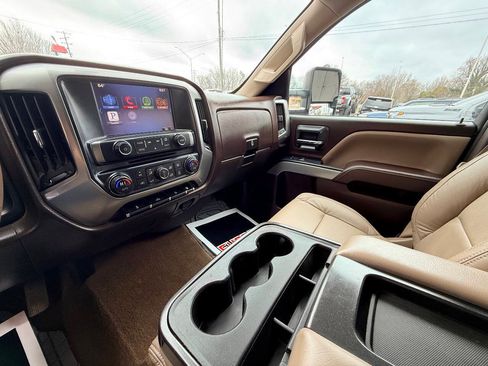Used 2015 Chevrolet Silverado 2500 LT w/ LT Convenience Package AWD/4WD image 30