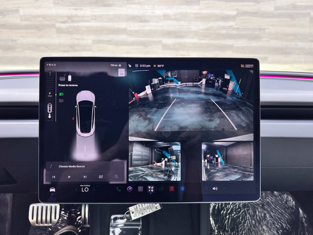 Used 2025 Tesla Model 3 Performance AWD/4WD image 17